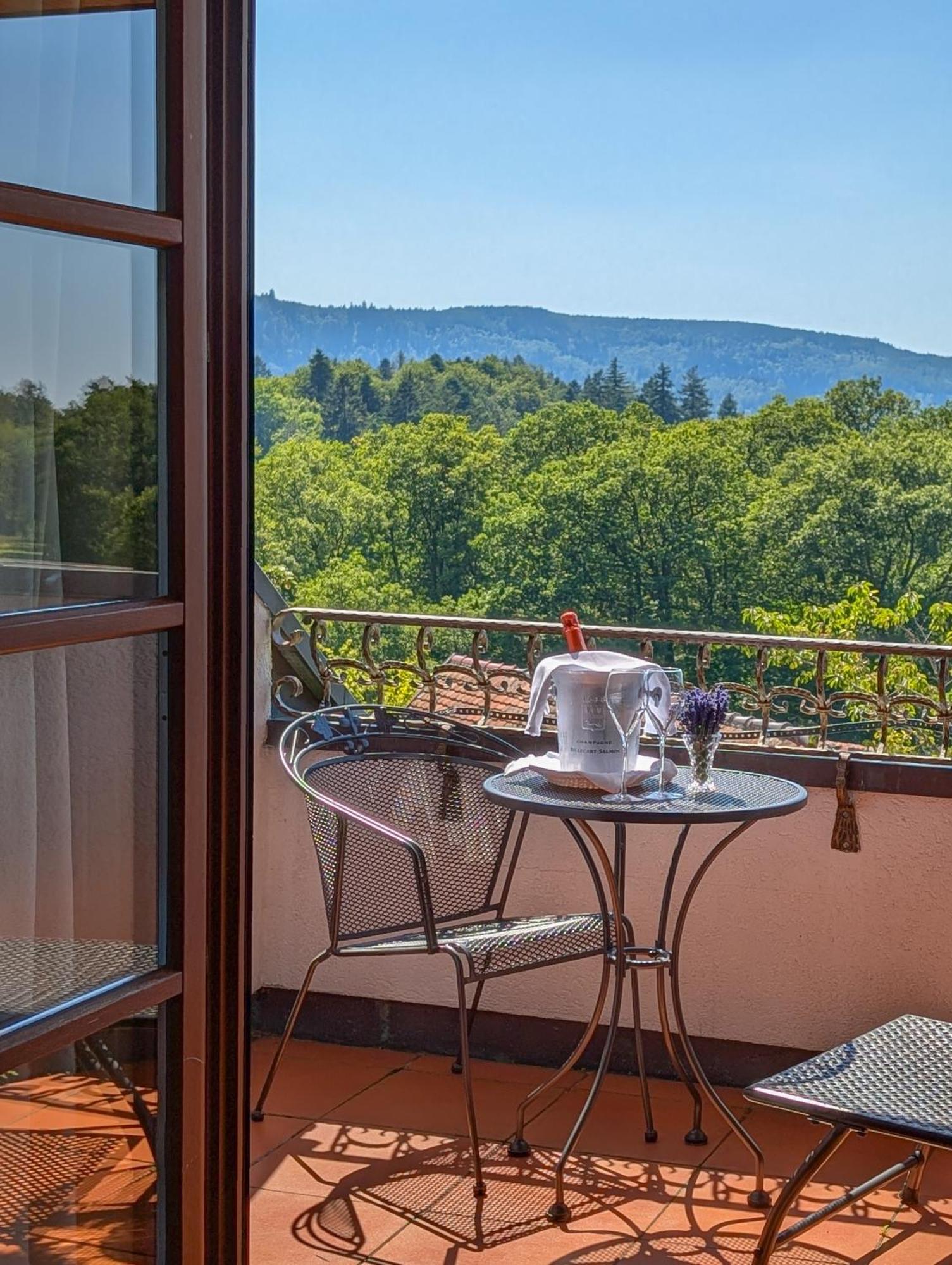 Hotel Restaurant Vinothek Lamm Bad Herrenalb Extérieur photo