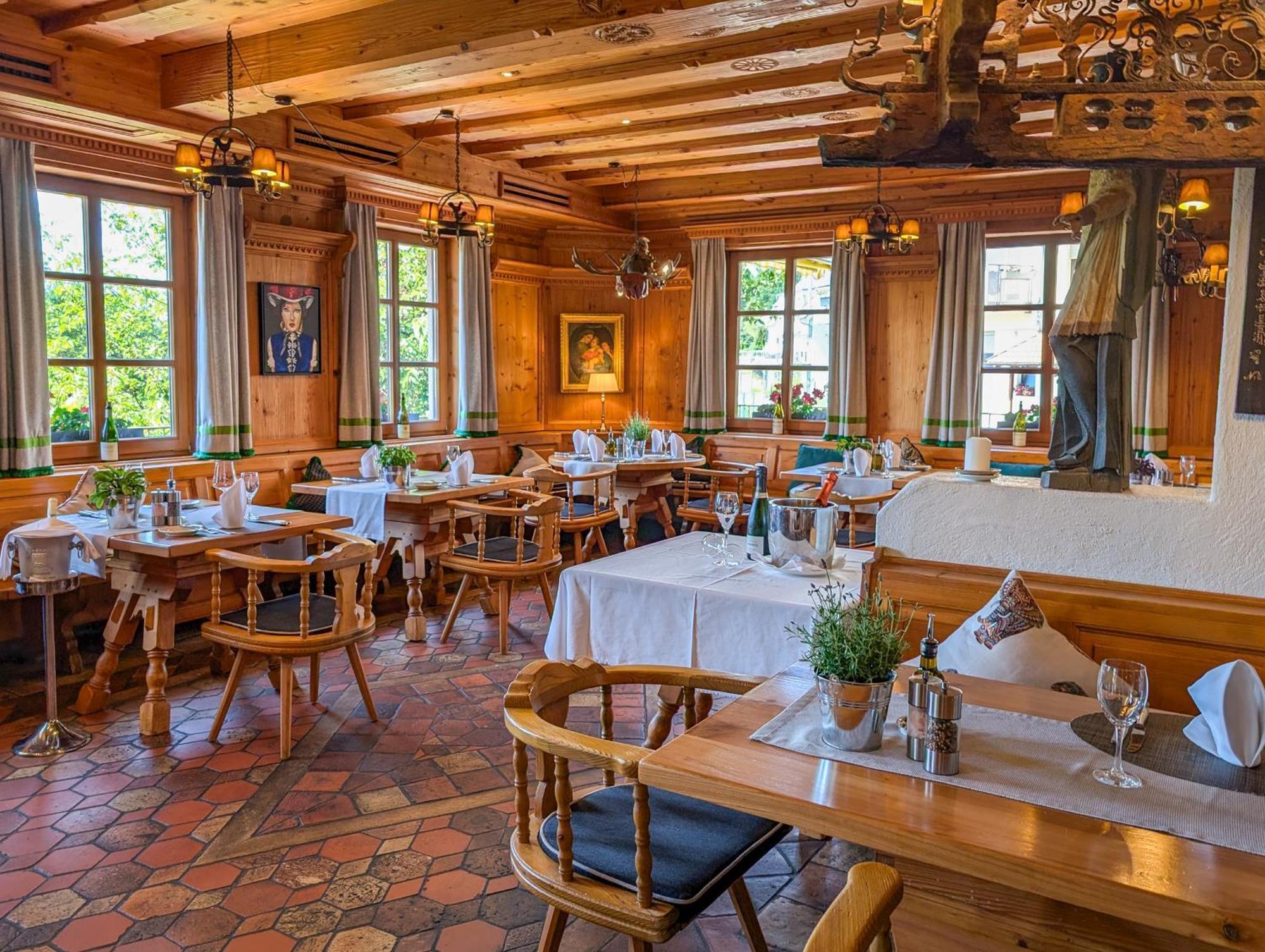 Hotel Restaurant Vinothek Lamm Bad Herrenalb Extérieur photo